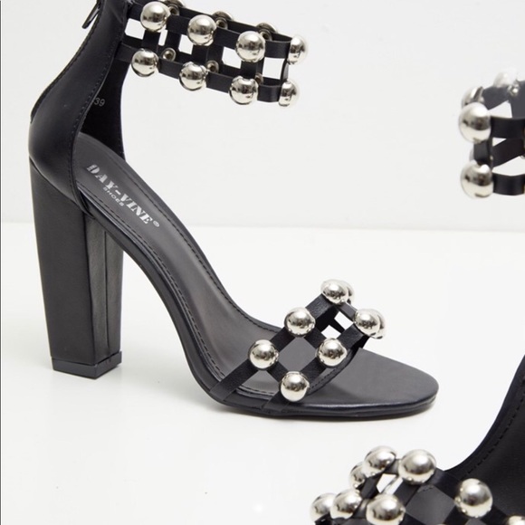 Black Block Heel Studded - Picture 3 of 3